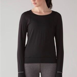 Lululemon Athletica mind over miles long sleeve Top